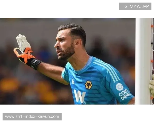 科莫门将布特斯六十七次扑救 防线整体协同作战完成零封